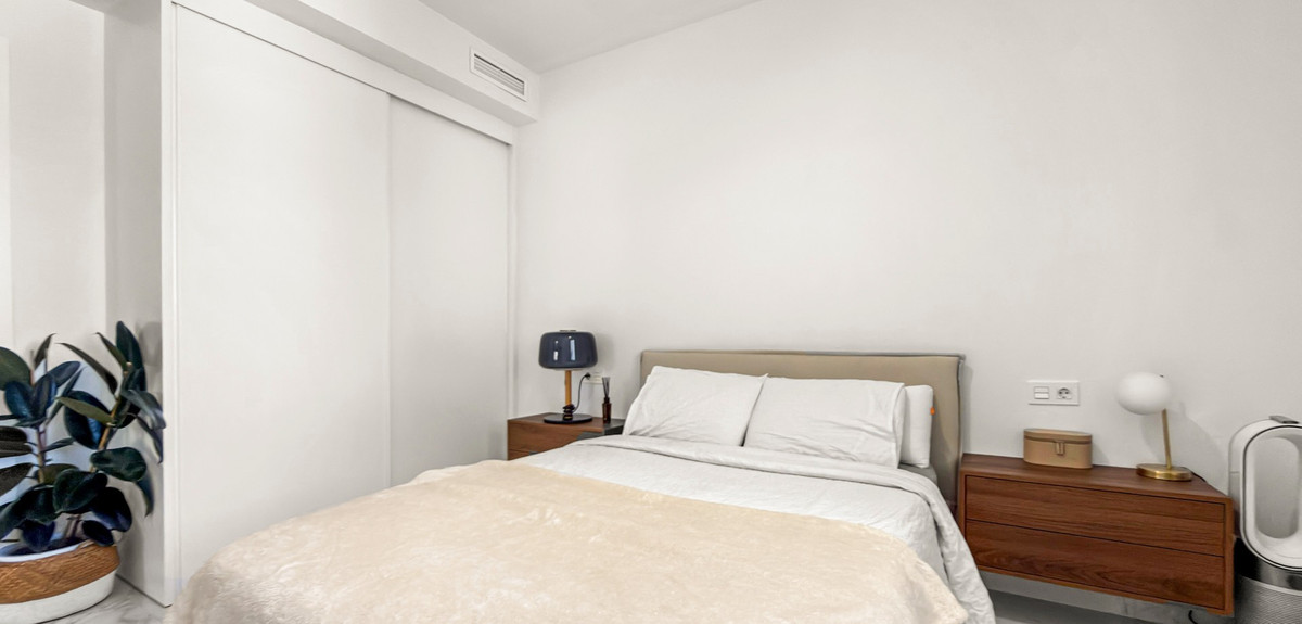 Se vende Apartamento en Planta Última de 2 dormitorios en Costa Blanca, Alicante, España