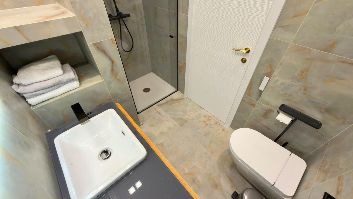 4 Bed Townhouse for sale in La Nucia Costa Blanca, Alicante, Spain