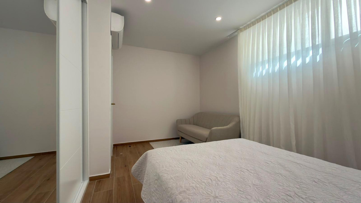 4 Bed Townhouse for sale in La Nucia Costa Blanca, Alicante, Spain