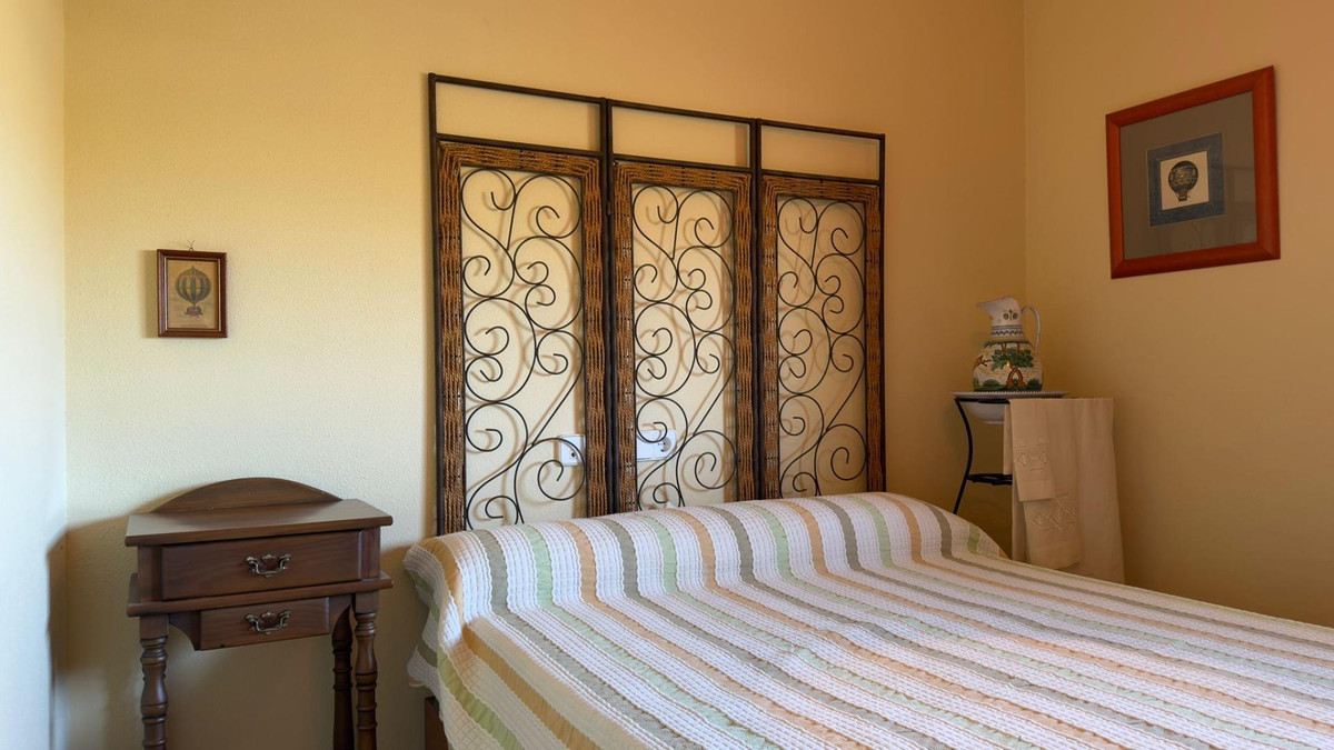 Se vende Apartamento Planta Media de 2 dormitorios en Costa Blanca, Alicante, España