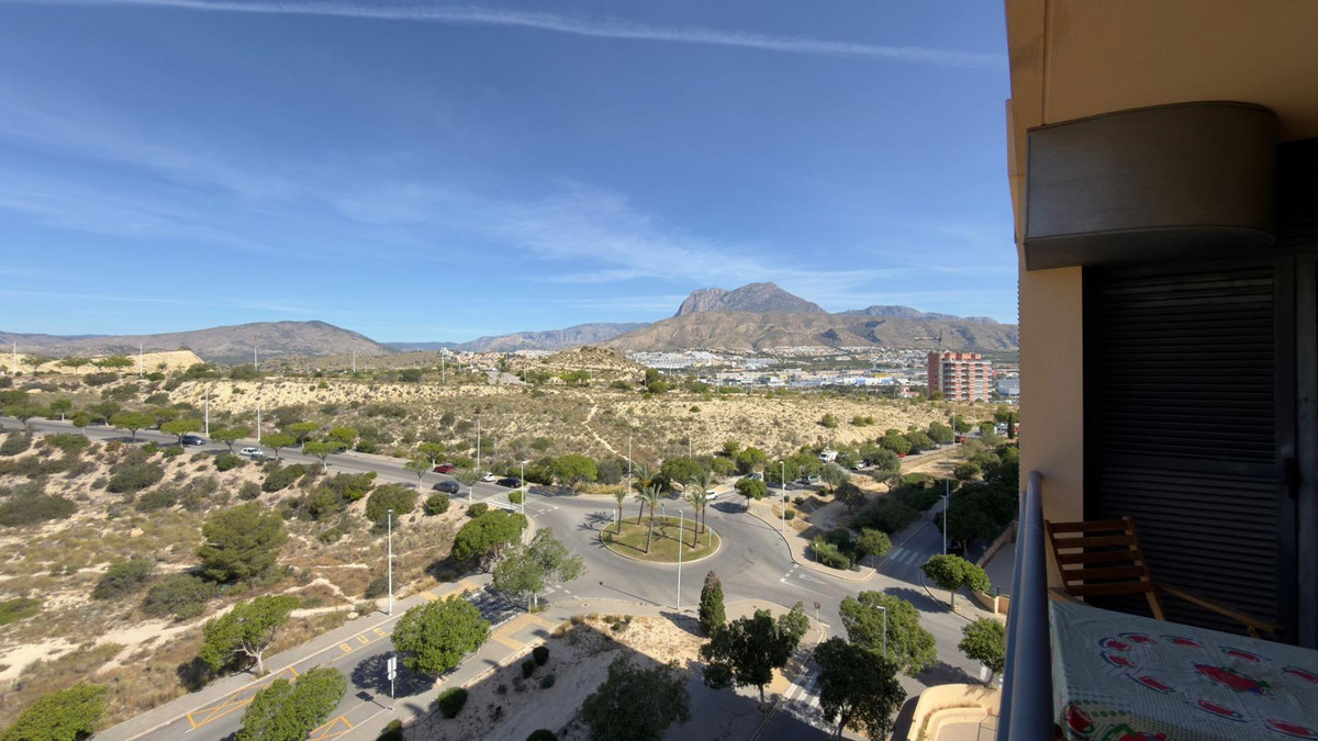 Se vende Apartamento Planta Media de 2 dormitorios en Costa Blanca, Alicante, España