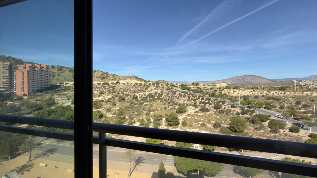 Se vende Apartamento Planta Media de 2 dormitorios en Costa Blanca, Alicante, España