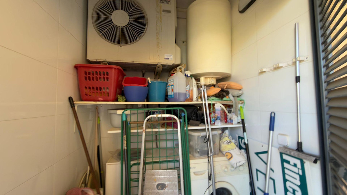 Se vende Apartamento Planta Media de 2 dormitorios en Costa Blanca, Alicante, España