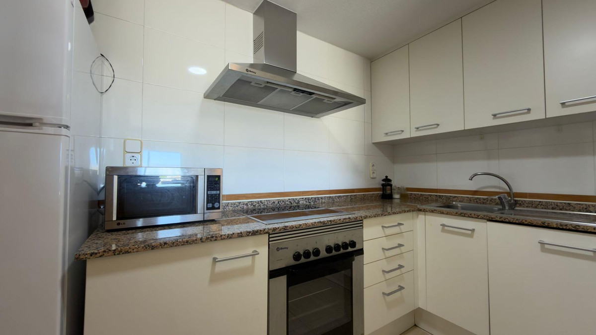 Se vende Apartamento Planta Media de 2 dormitorios en Costa Blanca, Alicante, España