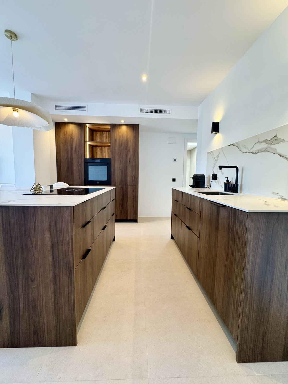 3 Bed Apartment for sale in La Quinta Costa Del Sol, Málaga, Spain