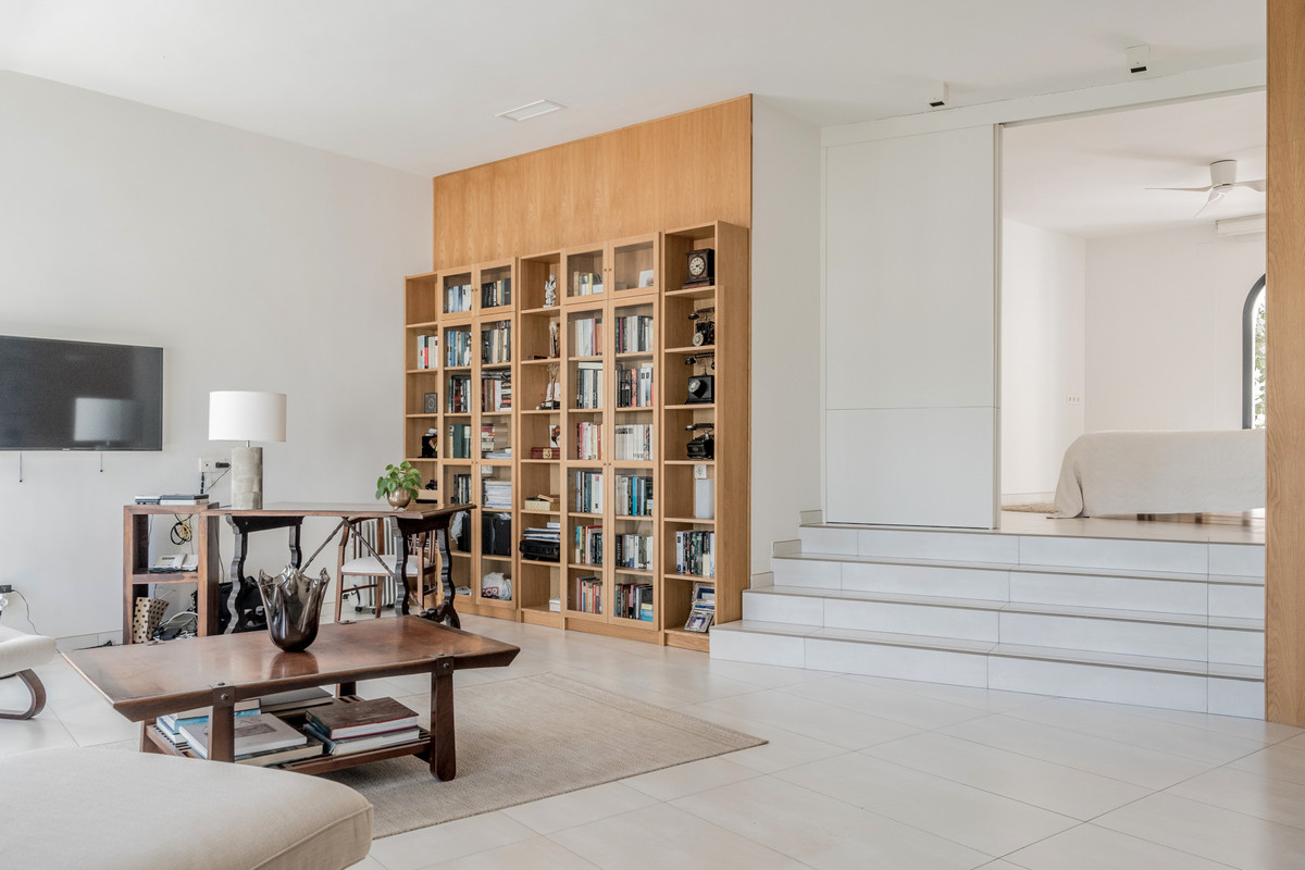 2 Bed Apartment for sale in Puerto De Cabopino Costa Del Sol, Málaga, Spain