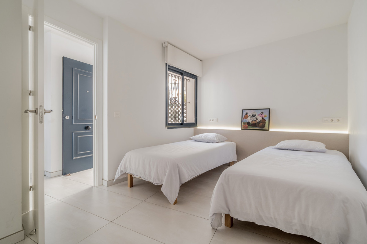 2 Bed Apartment for sale in Puerto De Cabopino Costa Del Sol, Málaga, Spain
