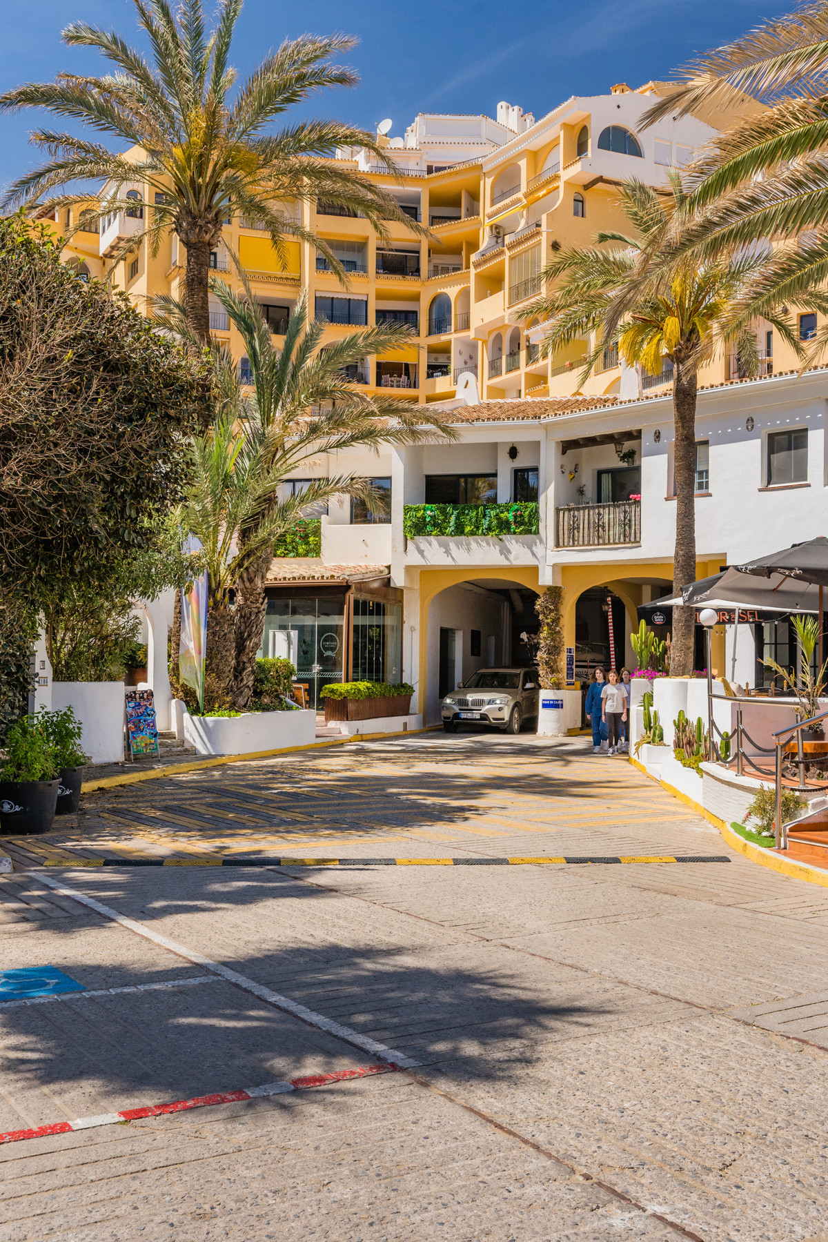 2 Bed Apartment for sale in Puerto De Cabopino Costa Del Sol, Málaga, Spain