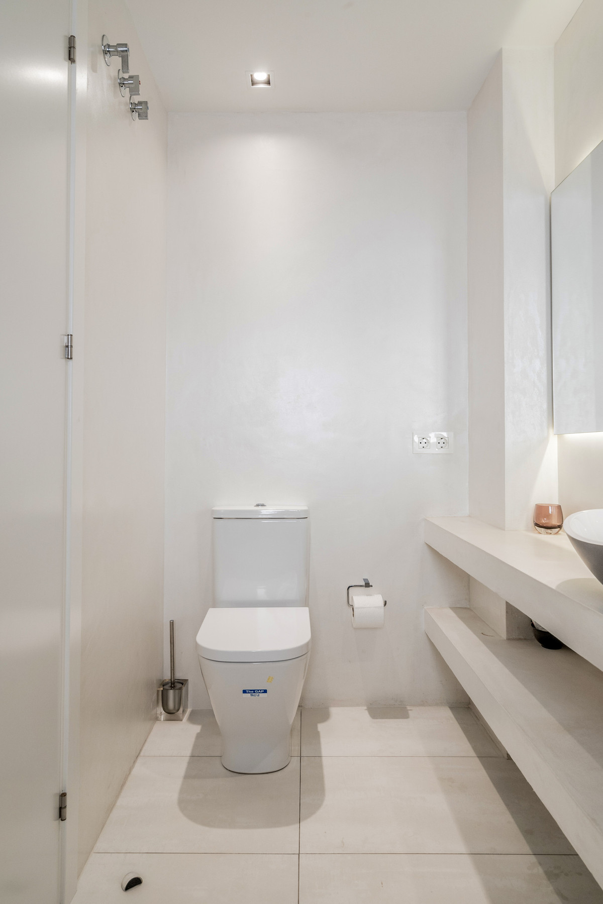 2 Bed Apartment for sale in Puerto De Cabopino Costa Del Sol, Málaga, Spain