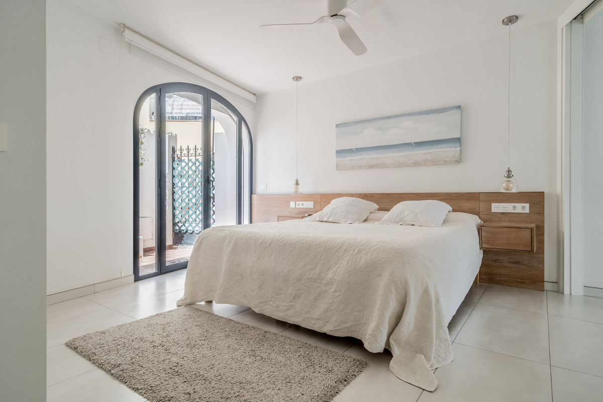 2 Bed Apartment for sale in Puerto De Cabopino Costa Del Sol, Málaga, Spain