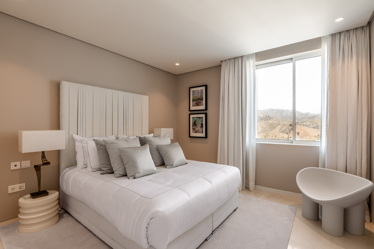 3 Bed Apartment for sale in Ojén Costa Del Sol, Málaga, Spain