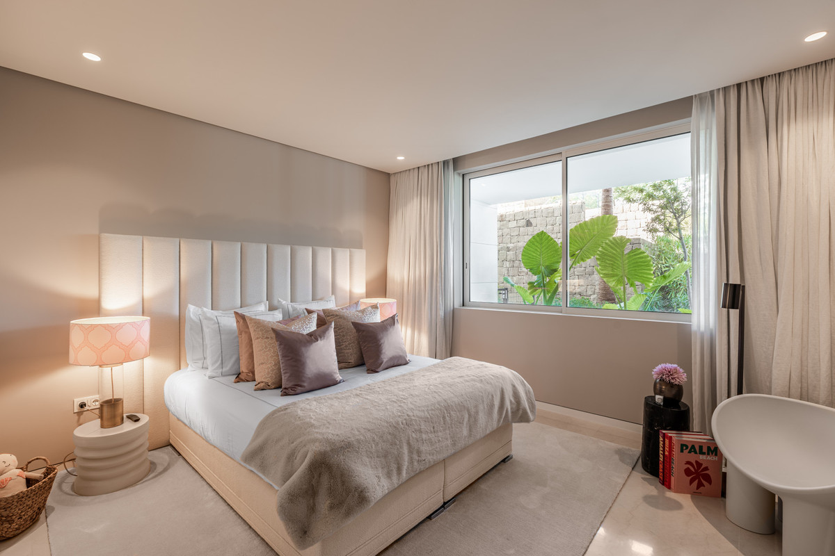 3 Bed Apartment for sale in Ojén Costa Del Sol, Málaga, Spain