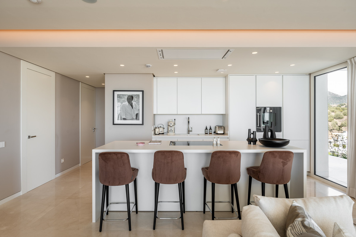 3 Bed Apartment for sale in Ojén Costa Del Sol, Málaga, Spain
