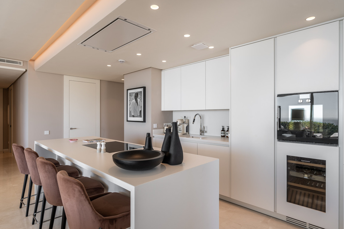 3 Bed Apartment for sale in Ojén Costa Del Sol, Málaga, Spain