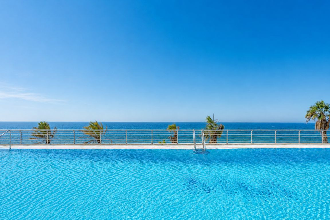 Se vende Apartamento Planta Baja de 2 dormitorios en Costa Del Sol, Málaga, España