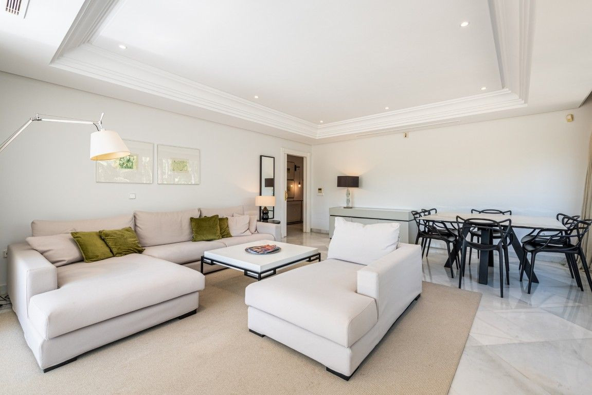 Se vende Apartamento Planta Baja de 2 dormitorios en Costa Del Sol, Málaga, España