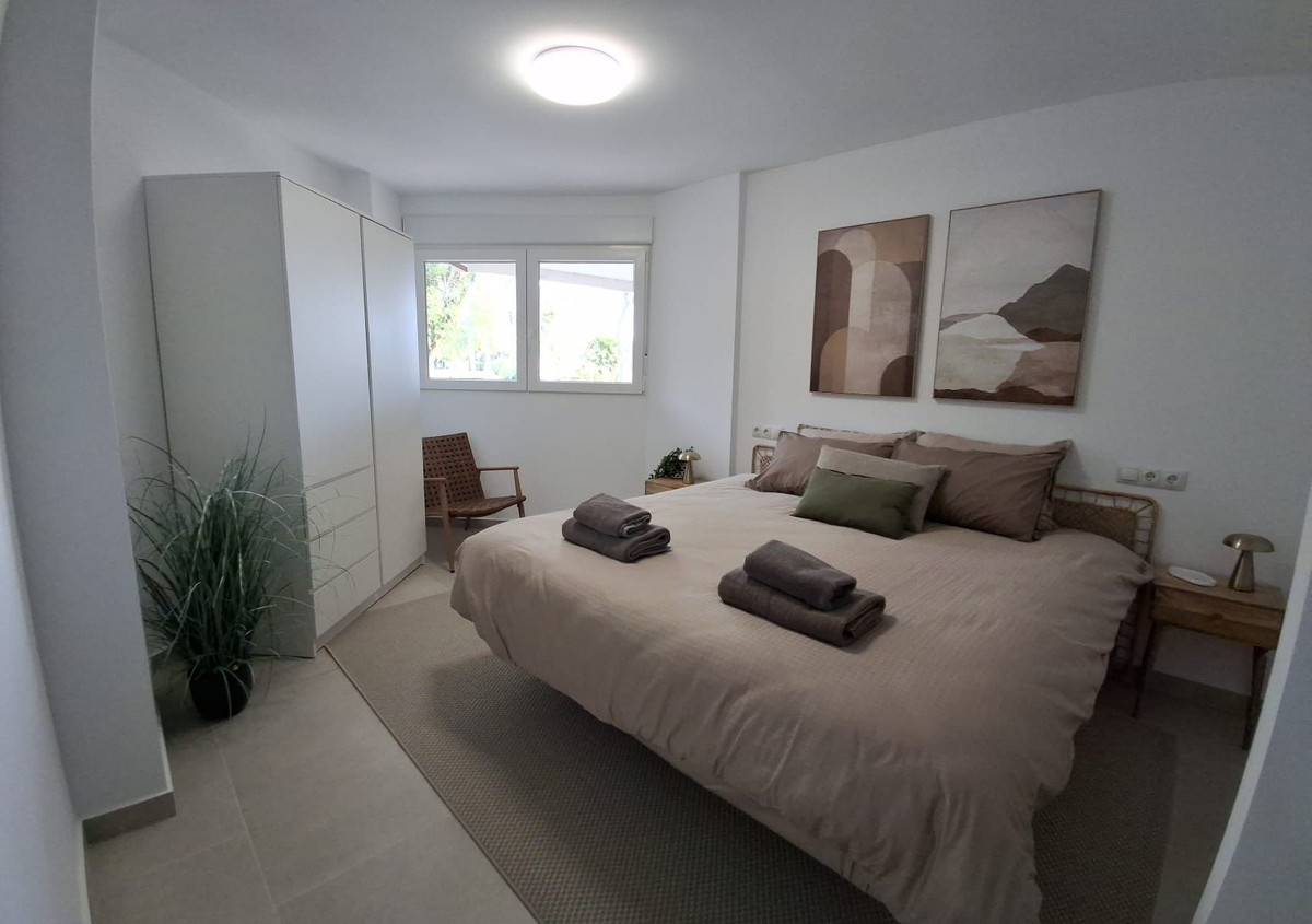 Se vende Apartamento Planta Baja de 2 dormitorios en Costa Blanca, Alicante, España