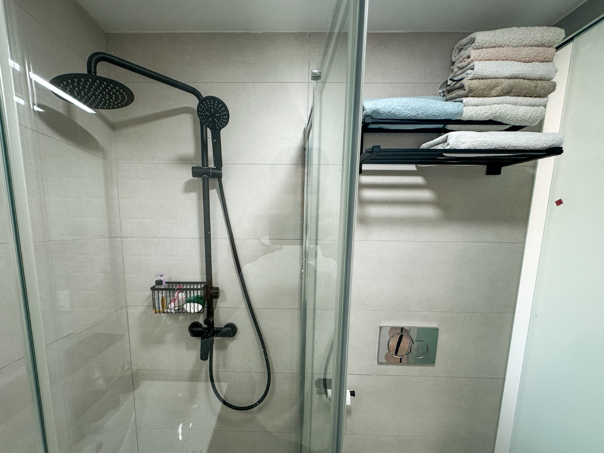 Se vende Apartamento en Planta Última de 2 dormitorios en Costa Blanca, Alicante, España