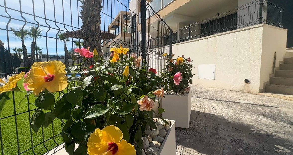 Se vende Apartamento en Planta Última de 2 dormitorios en Costa Blanca, Alicante, España
