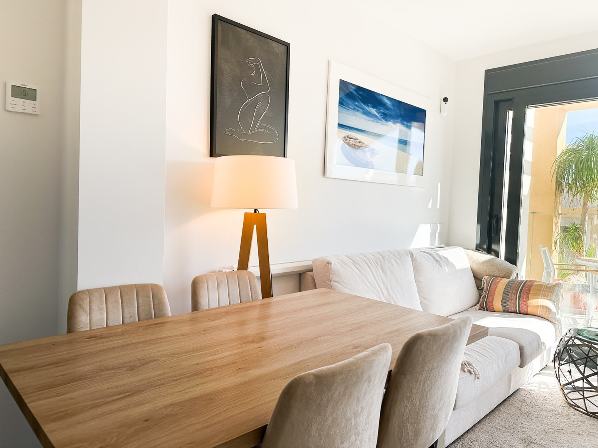 Se vende Apartamento en Planta Última de 2 dormitorios en Costa Blanca, Alicante, España
