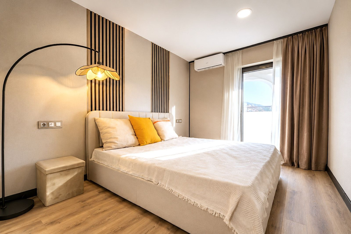 2 Bed Apartment for sale in Mijas Costa Del Sol, Málaga, Spain