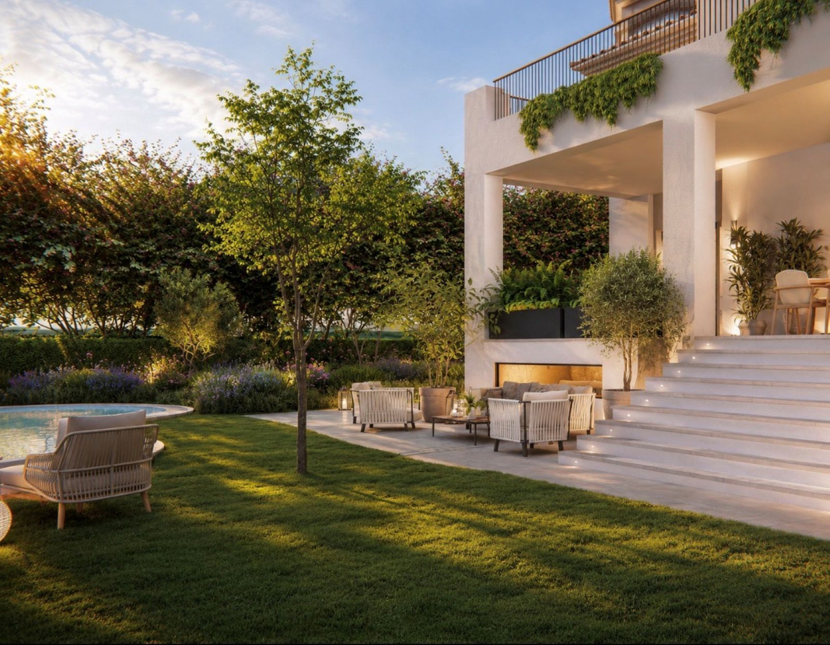 Se vende Villa - Chalet de 5 dormitorios en Costa Del Sol, Málaga, España