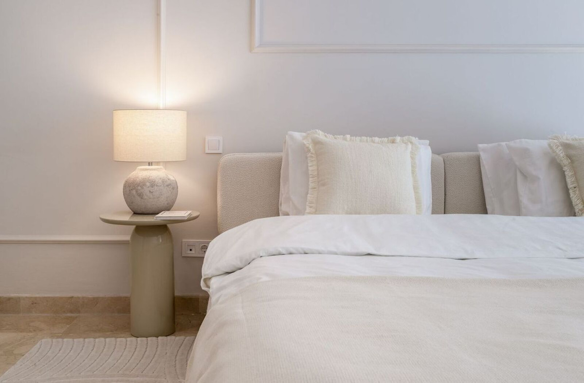 3 Bed Apartment for sale in Marbella Costa Del Sol, Málaga, Spain