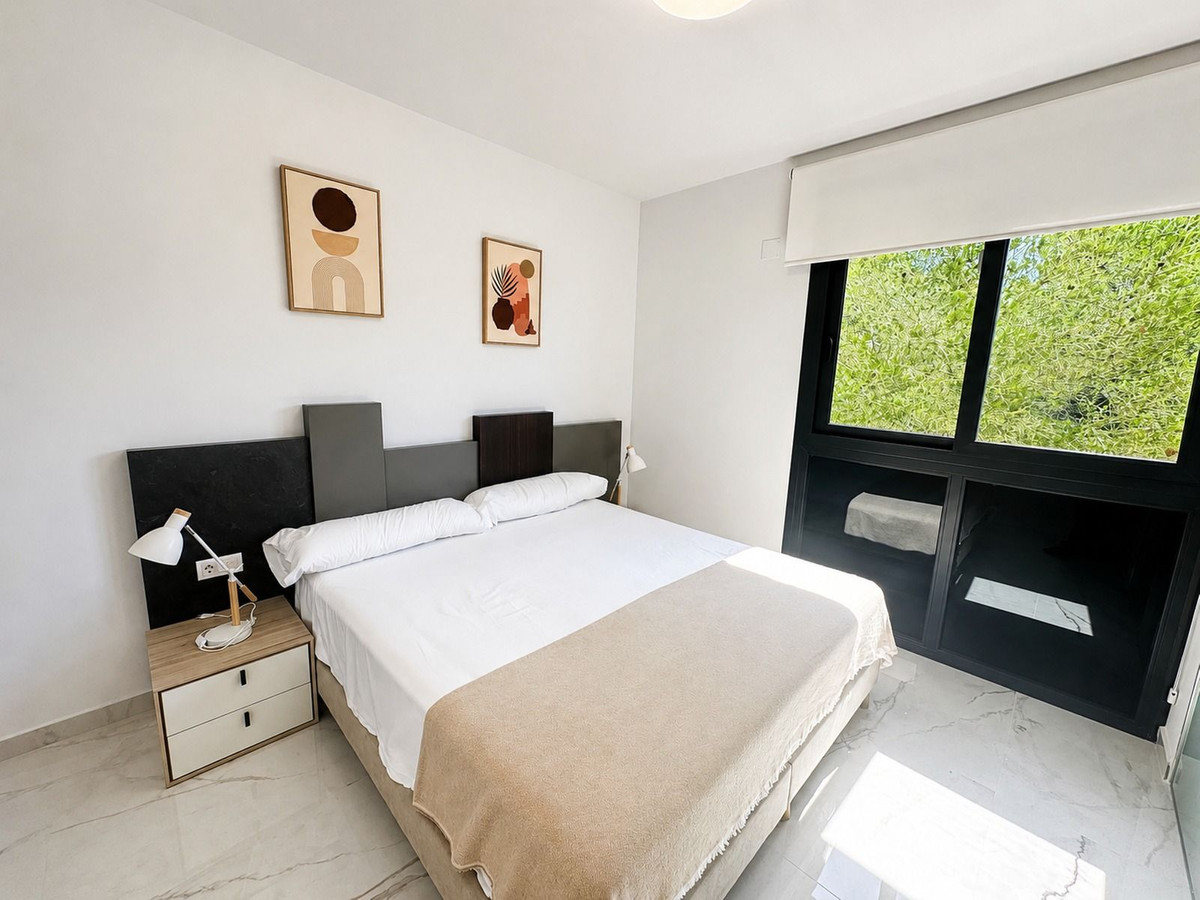 Se vende Apartamento Planta Media de 2 dormitorios en Costa Blanca, Alicante, España