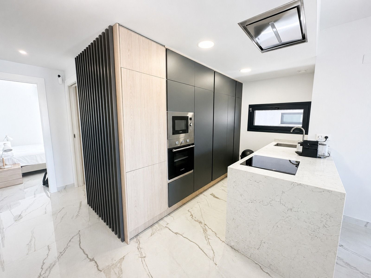 Se vende Apartamento Planta Media de 2 dormitorios en Costa Blanca, Alicante, España