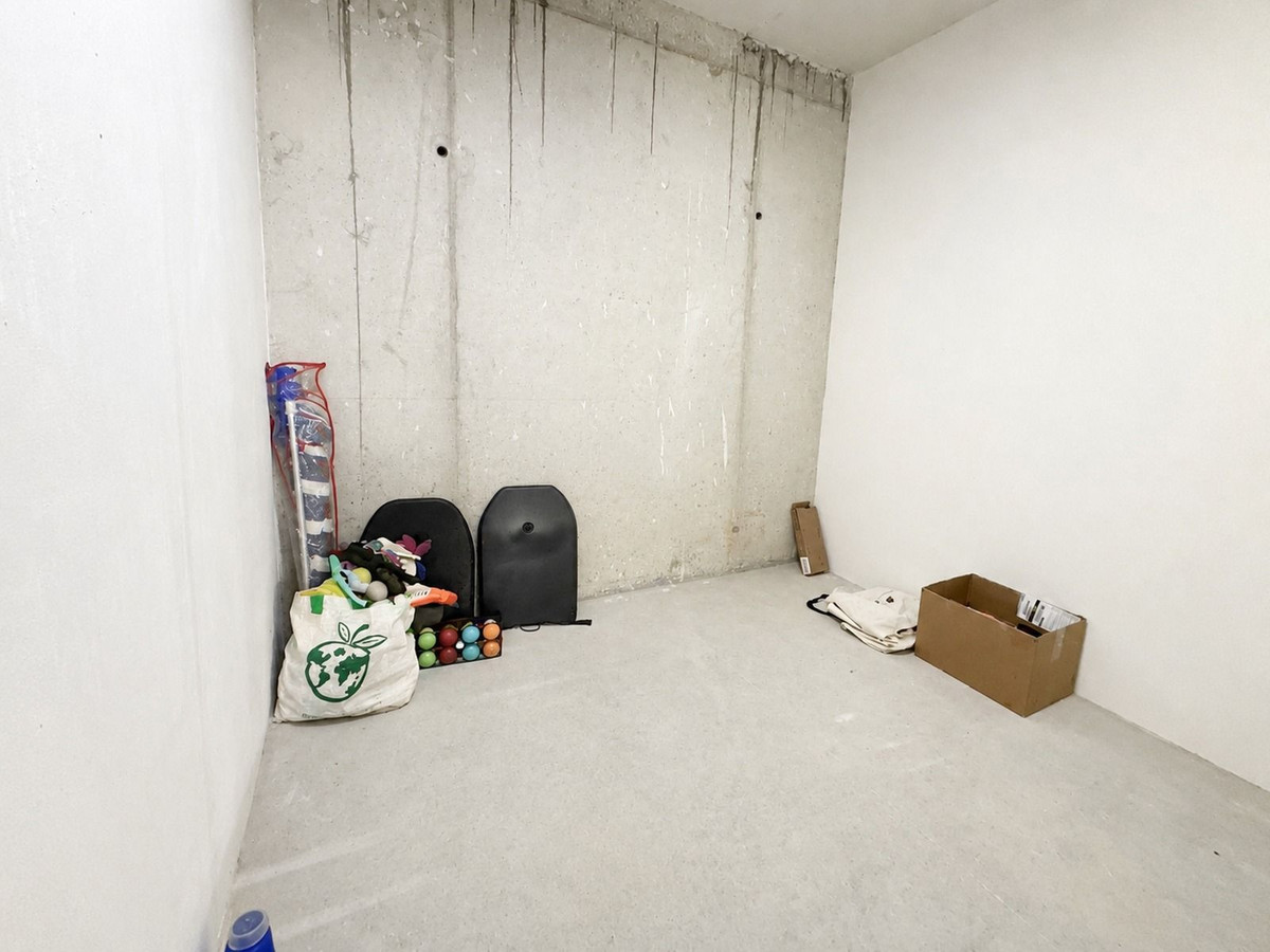 Se vende Apartamento Planta Media de 2 dormitorios en Costa Blanca, Alicante, España