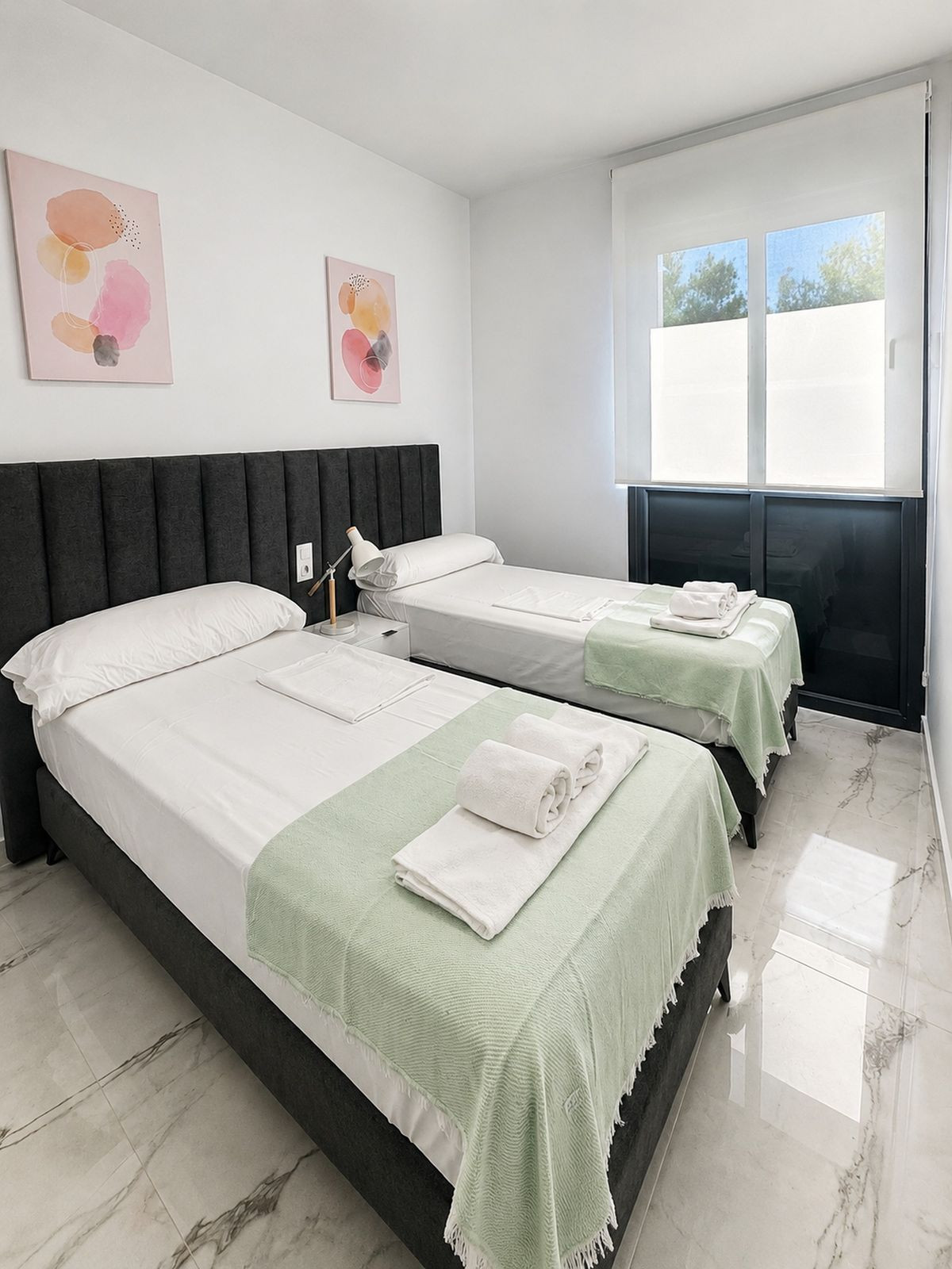 Se vende Apartamento Planta Media de 2 dormitorios en Costa Blanca, Alicante, España