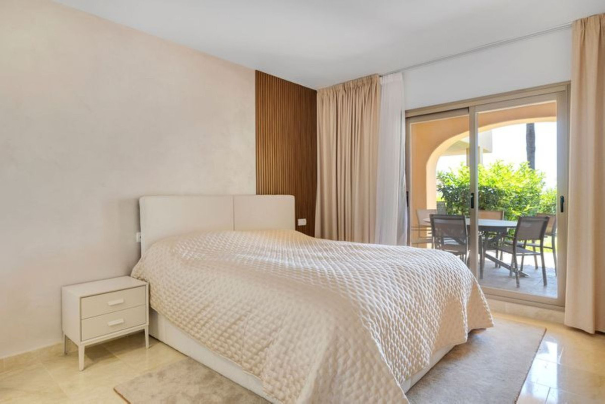Se vende Apartamento Planta Baja de 3 dormitorios en Costa Del Sol, Málaga, España