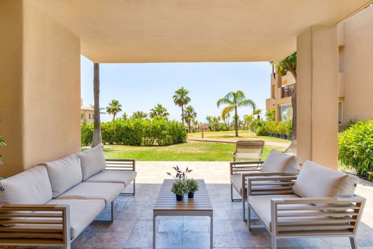 Se vende Apartamento Planta Baja de 3 dormitorios en Costa Del Sol, Málaga, España