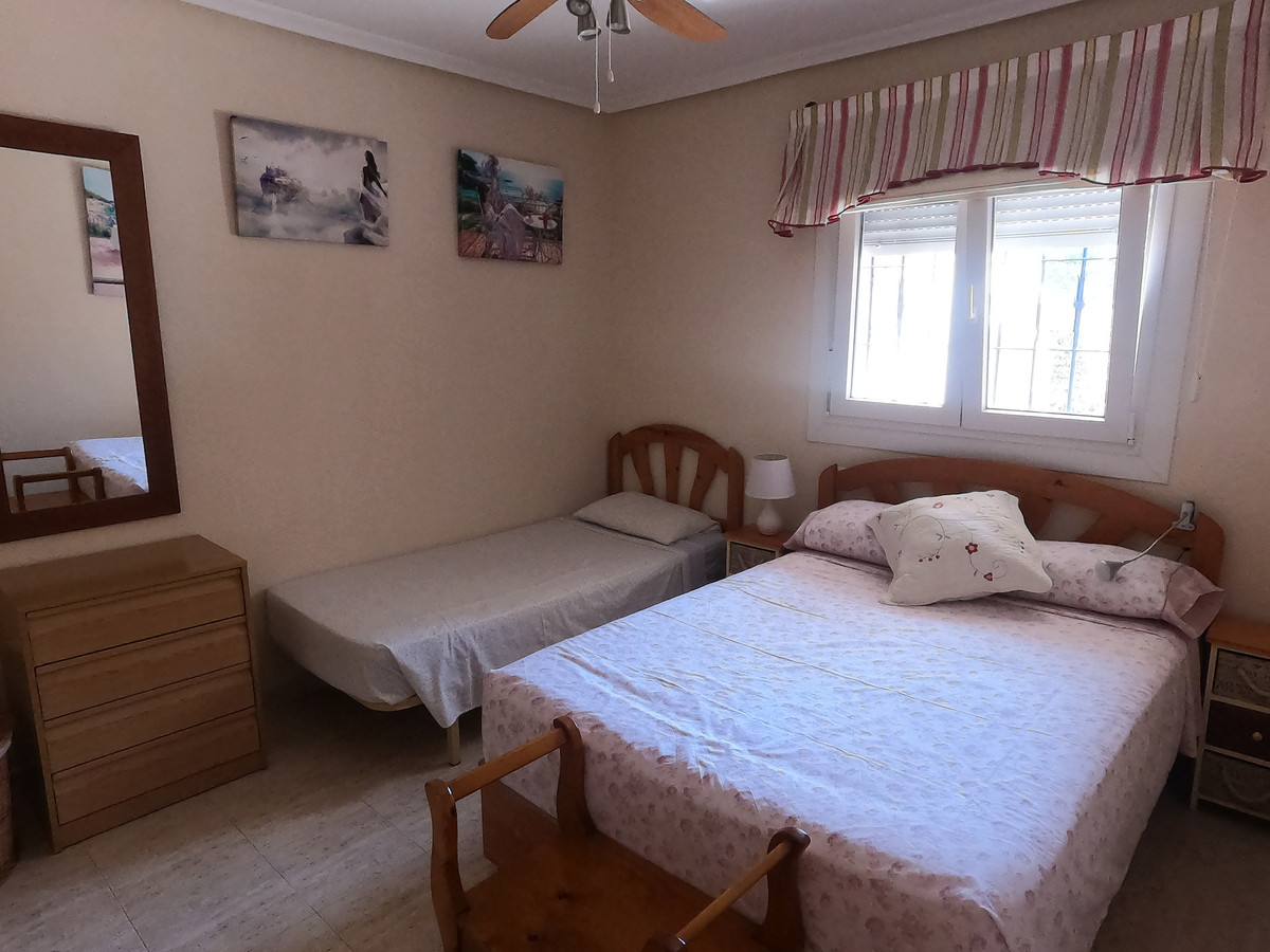 2 Bed Apartment for sale in Playa Flamenca Costa Blanca, Alicante, Spain