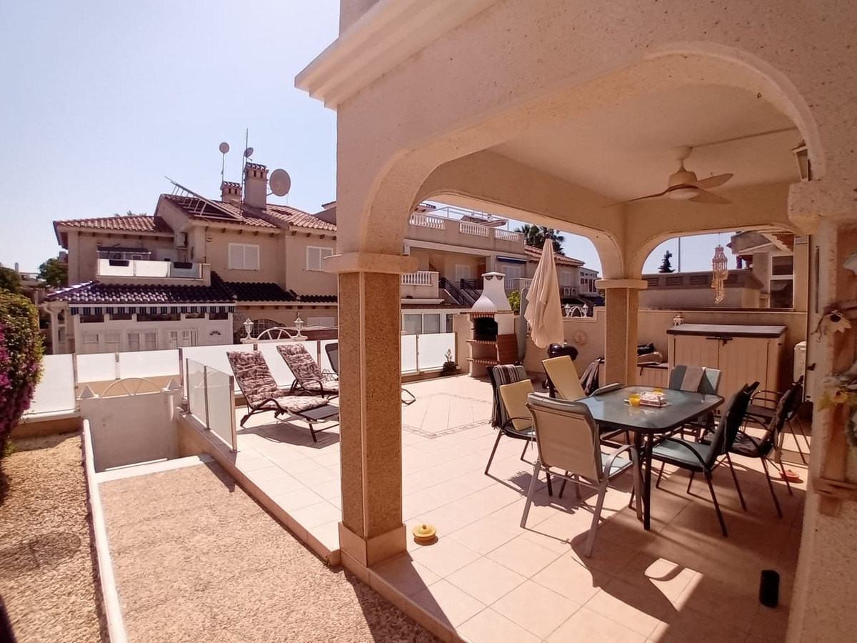 2 Bed Apartment for sale in Playa Flamenca Costa Blanca, Alicante, Spain