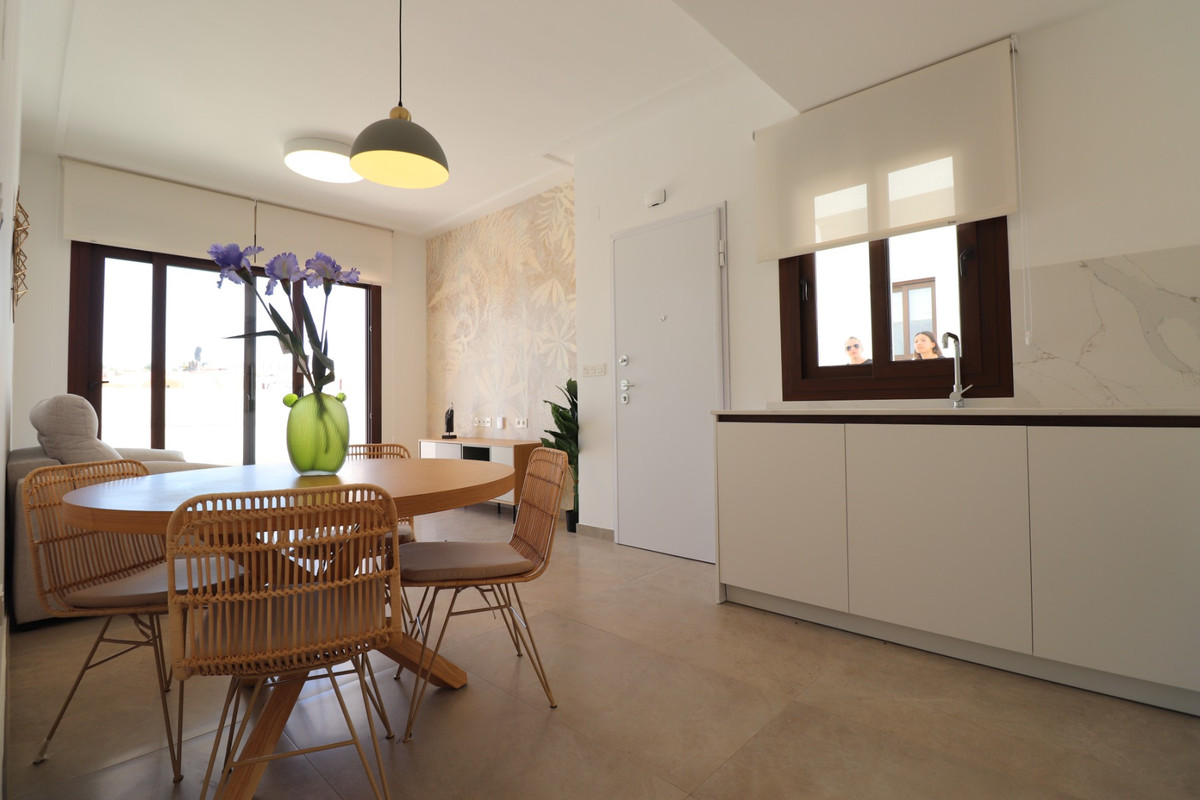Se vende Apartamento Planta Baja de 3 dormitorios en Costa Blanca, Alicante, España