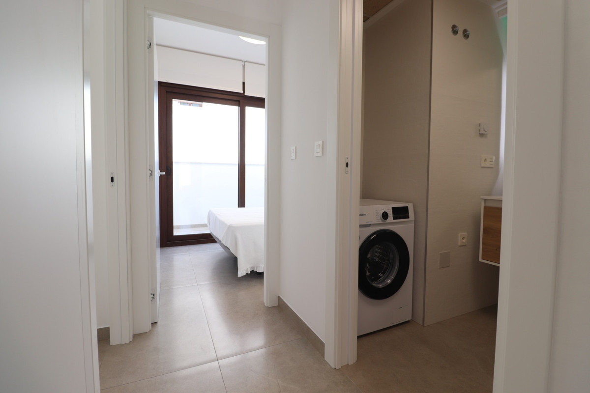 Se vende Apartamento Planta Baja de 3 dormitorios en Costa Blanca, Alicante, España