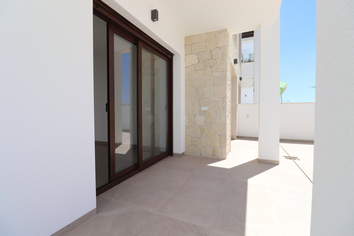 Se vende Apartamento Planta Baja de 3 dormitorios en Costa Blanca, Alicante, España