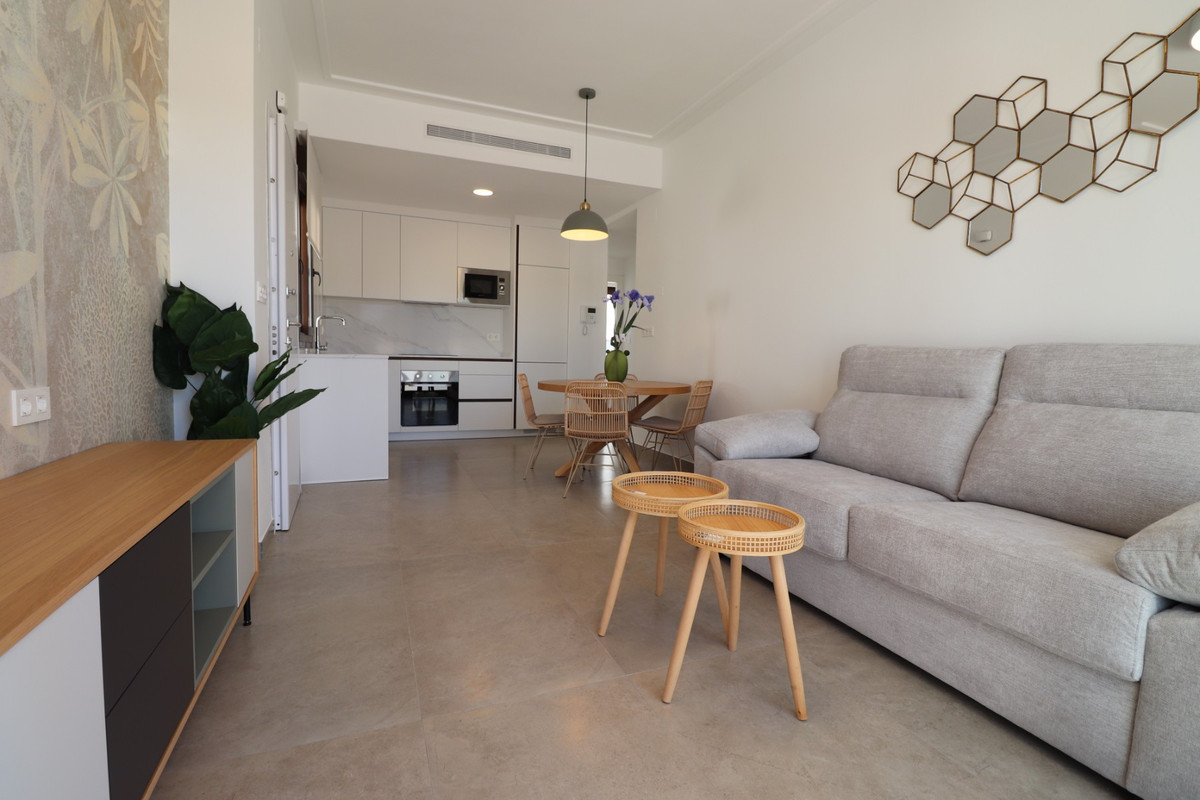 Se vende Apartamento Planta Baja de 3 dormitorios en Costa Blanca, Alicante, España