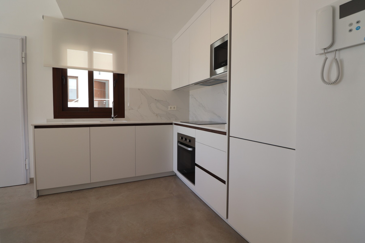 Se vende Apartamento Planta Baja de 3 dormitorios en Costa Blanca, Alicante, España