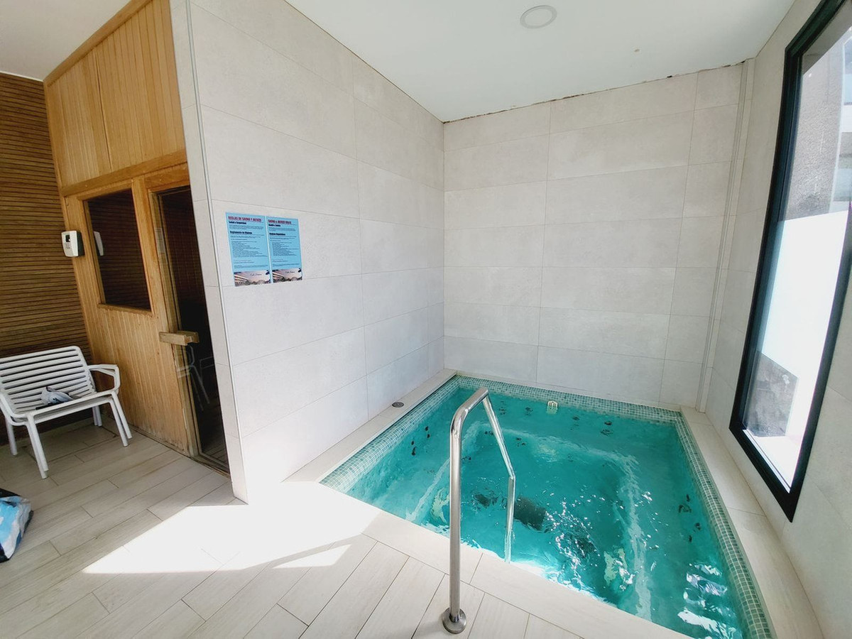 3 Bed Apartment for sale in La Cala De Mijas Costa Del Sol, Málaga, Spain