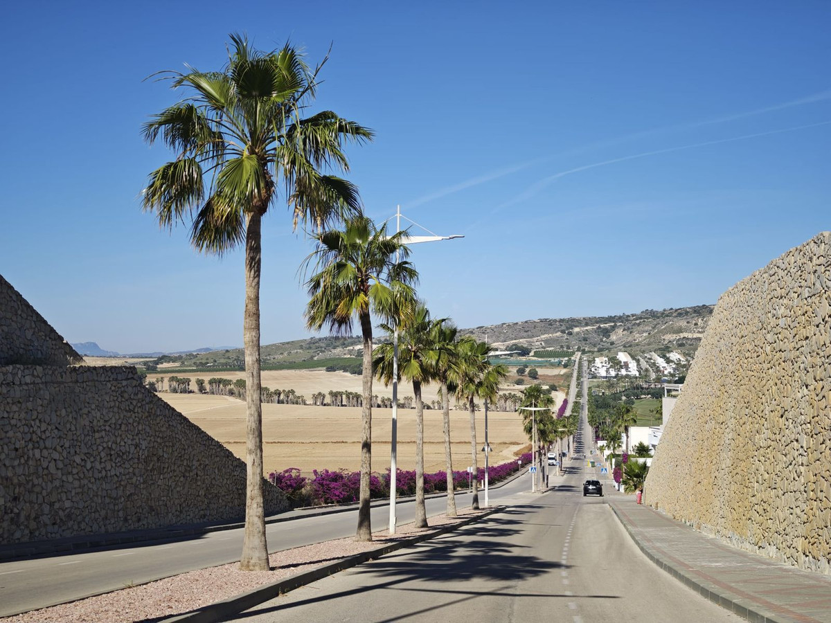 3 Bed Townhouse for sale in Algorfa Costa Blanca, Alicante, Spain