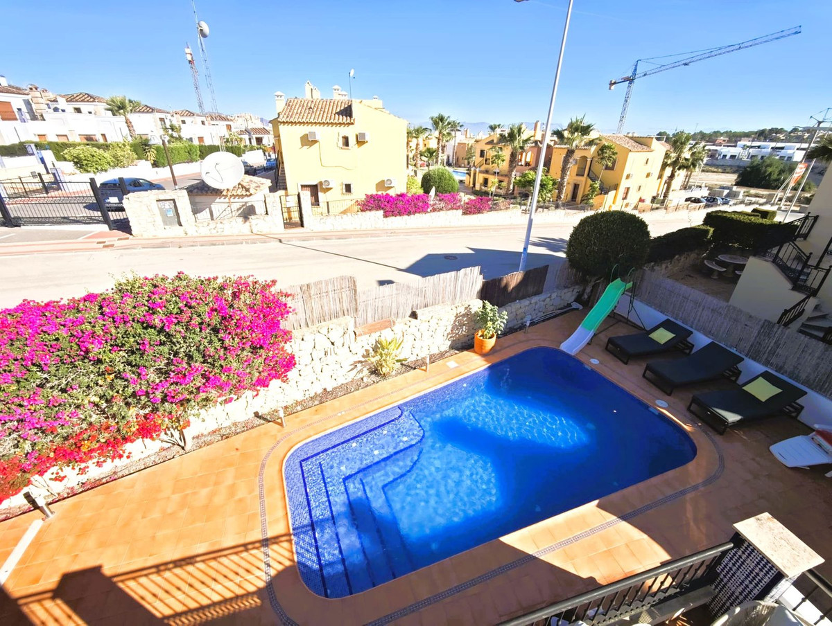 3 Bed Townhouse for sale in Algorfa Costa Blanca, Alicante, Spain