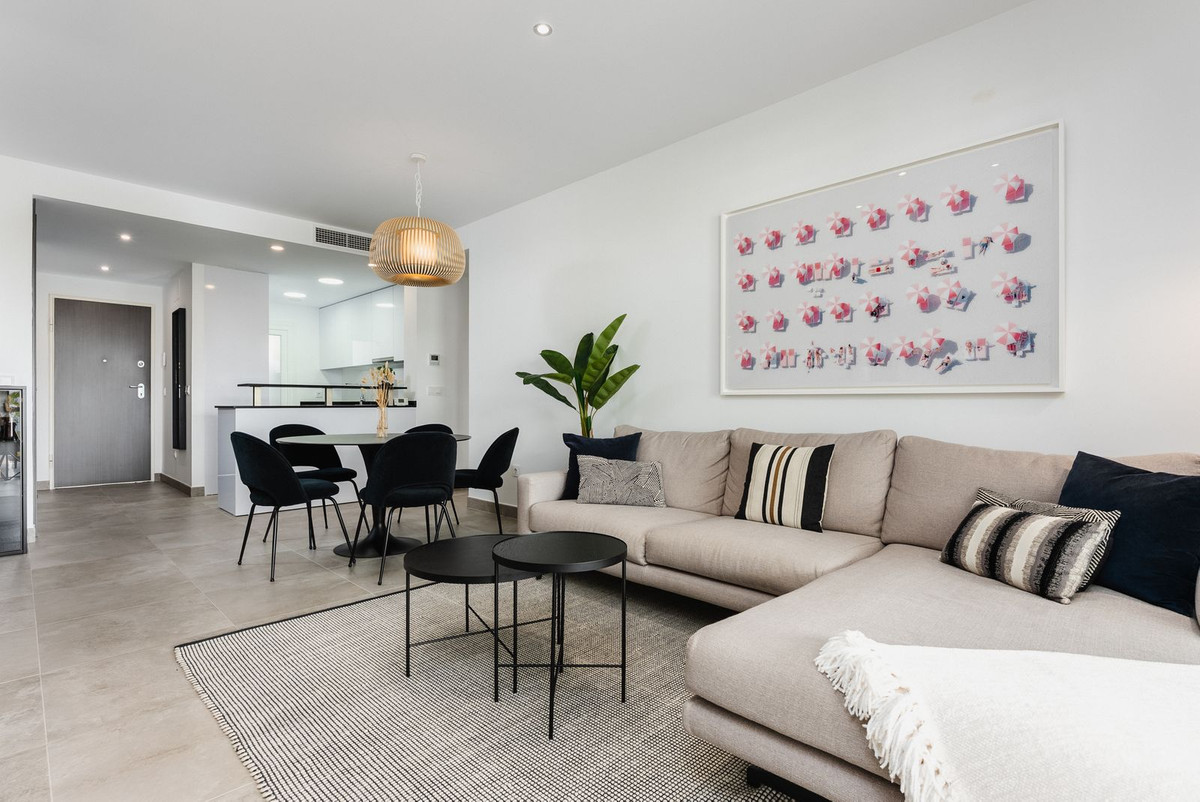 2 Bed Apartment for sale in Estepona Costa Del Sol, Málaga, Spain