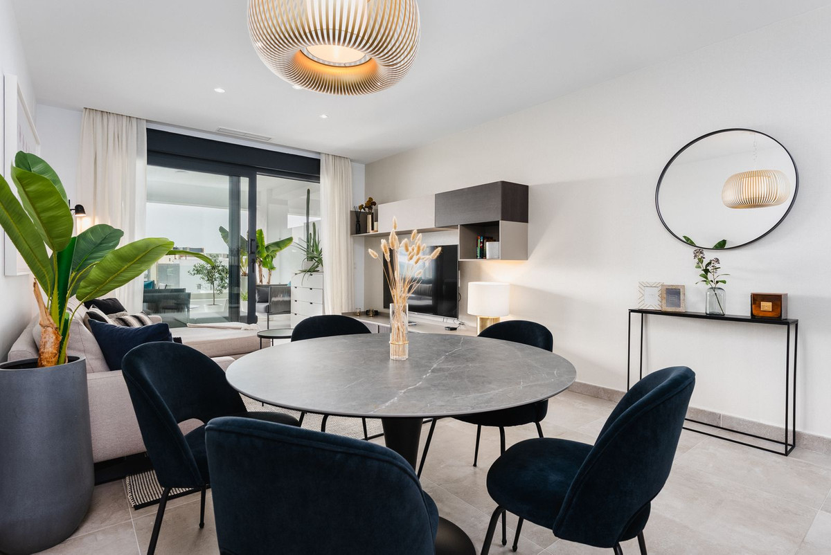 2 Bed Apartment for sale in Estepona Costa Del Sol, Málaga, Spain