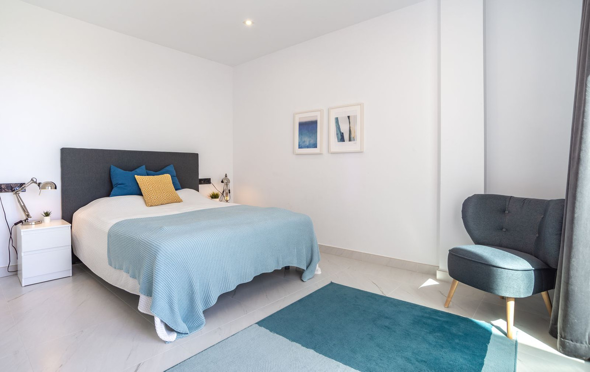 2 Bed Apartment for sale in Estepona Costa Del Sol, Málaga, Spain