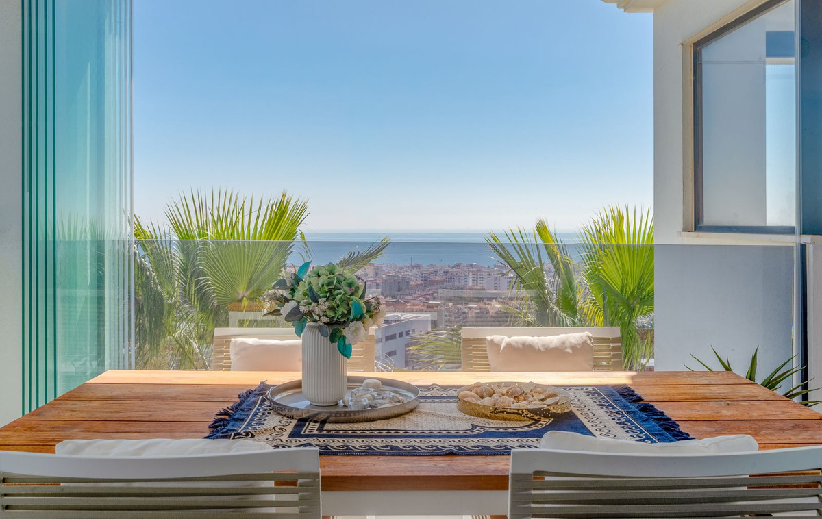 2 Bed Apartment for sale in Estepona Costa Del Sol, Málaga, Spain