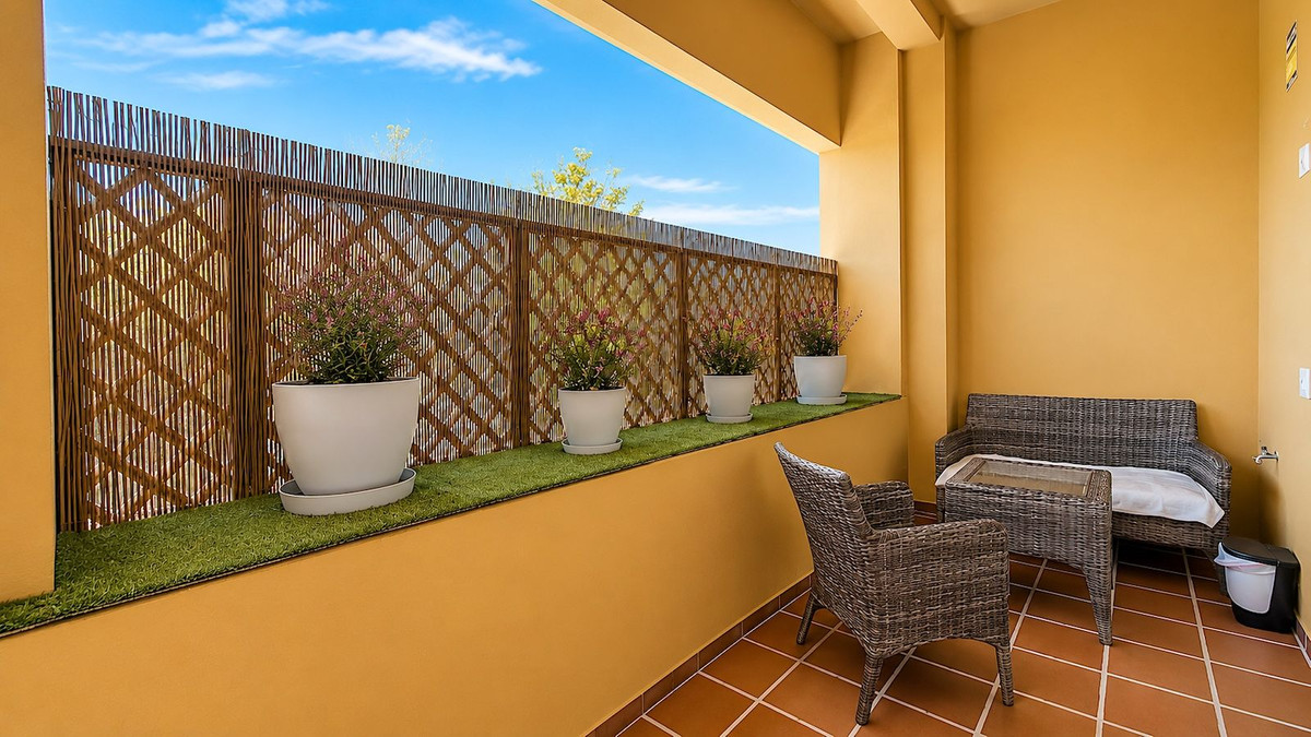 2 Bed Apartment for sale in San Pedro De Alcántara Costa Del Sol, Málaga, Spain