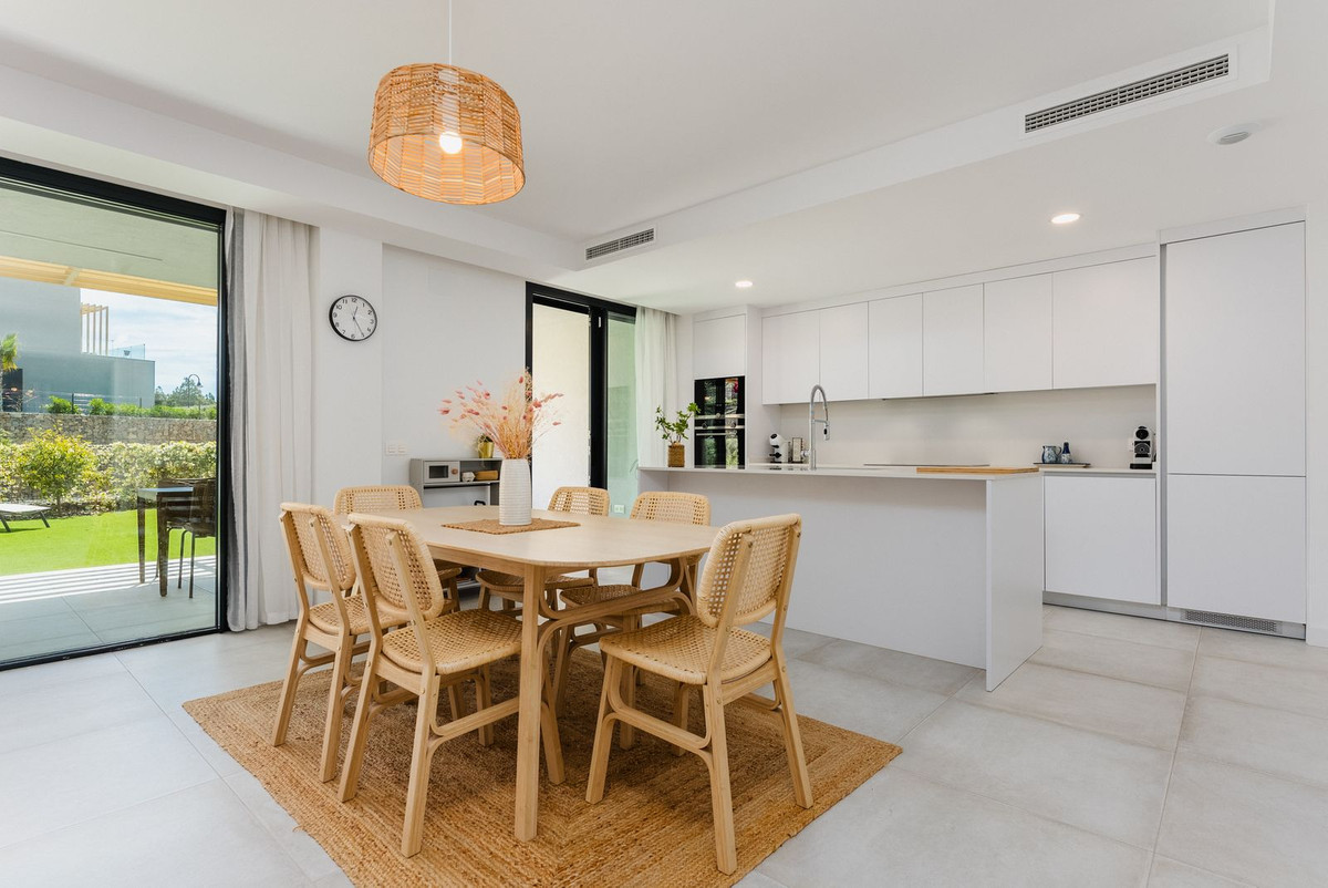 3 Bed Townhouse for sale in Mijas Costa Costa Del Sol, Málaga, Spain