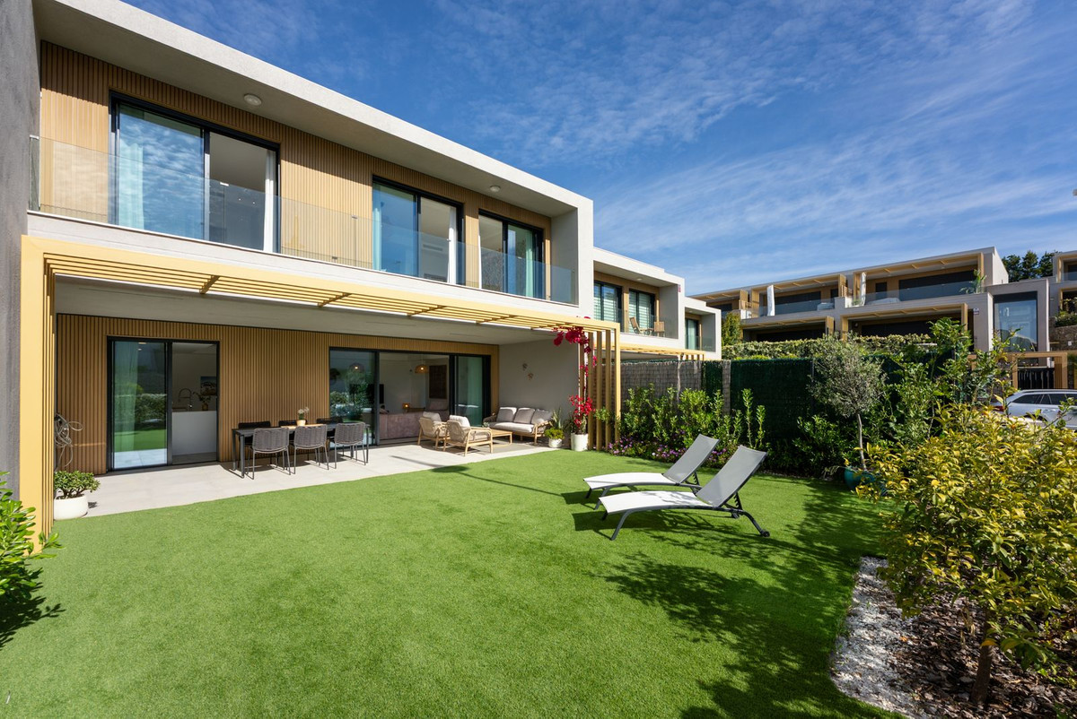 3 Bed Townhouse for sale in Mijas Costa Costa Del Sol, Málaga, Spain
